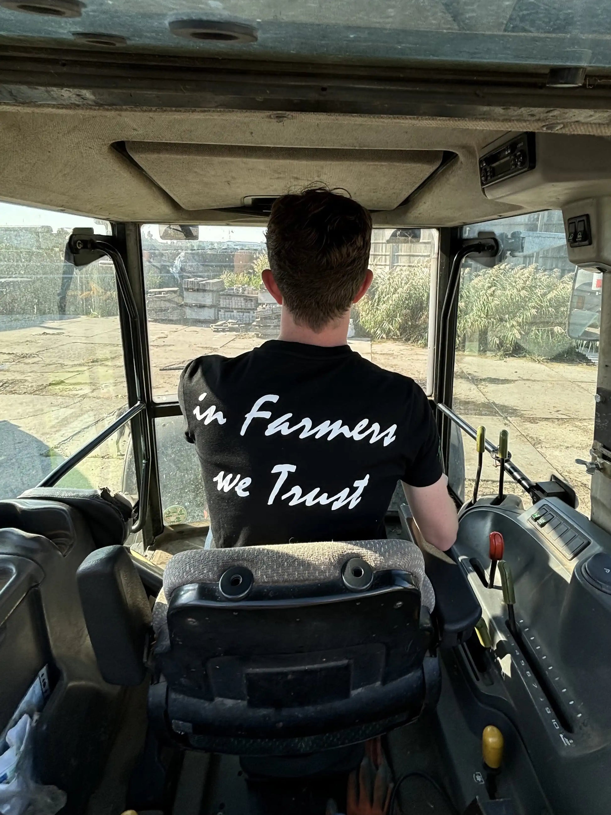 in farmers we trust kleding